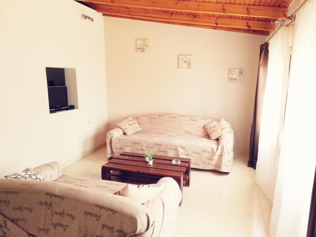 Dreamhome -10Min From Airport- Ártemida Kültér fotó